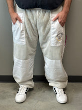 Load image into Gallery viewer, Full Ventilated Bee Trousers