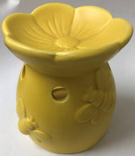Load image into Gallery viewer, Beehive Shaped Ceramic Fragrance Warmers, 3.5x3.5 in.