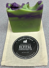 Load image into Gallery viewer, Farmhand's Finest Soap