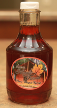 Load image into Gallery viewer, Maple Syrup - 1 Quart (32 Oz)
